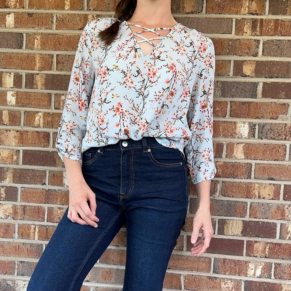 Light blue 3/4 sleeve blouse